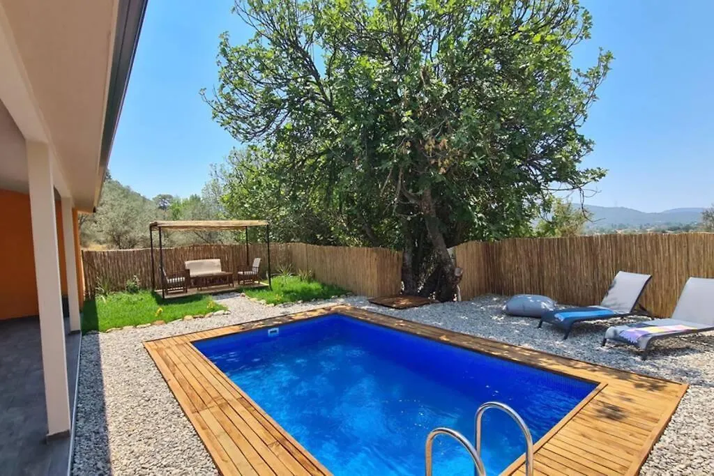 Villa Mitos , Uzum Baglari Ve Zeytinlikler Icinde Mini Bir Cennet Ve Tas Ev - Дом Мифы Fethiye